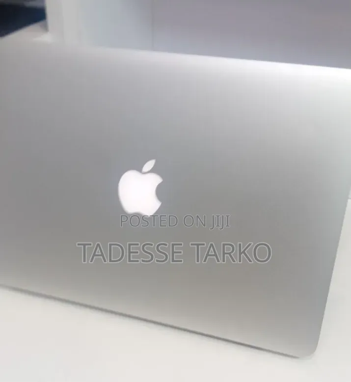 New Laptop Apple MacBook Pro 2013 8GB Intel Core i5 SSD 256GB