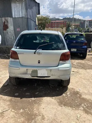 Toyota Yaris 2004 Blue
