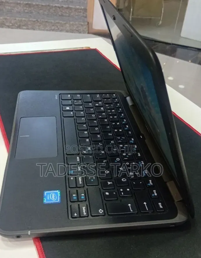 Laptop Dell Latitude 3180 4GB Intel Pentium SSD 60GB