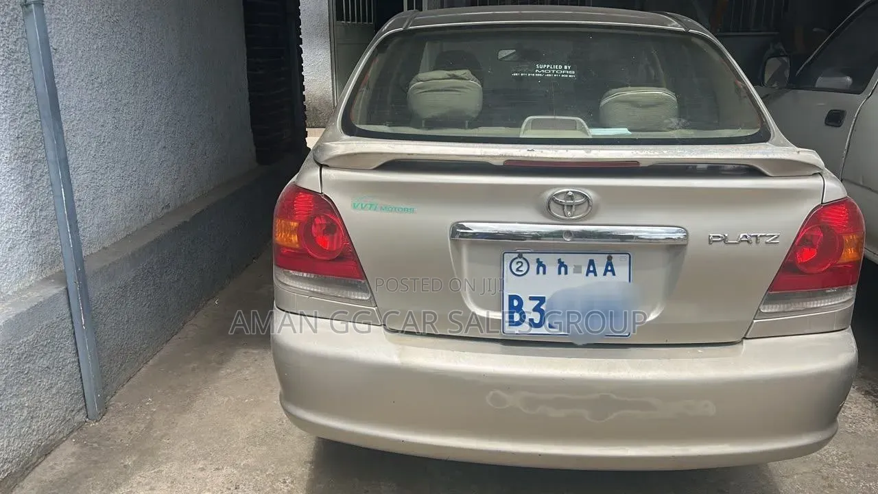 Toyota Platz 2005 Purple