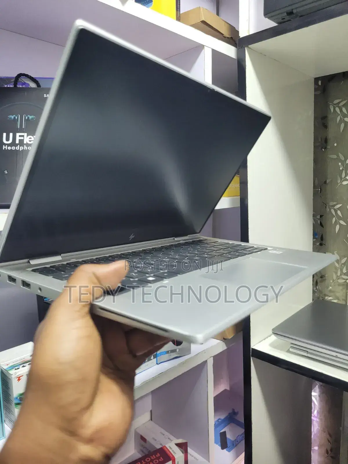 New Laptop HP EliteBook 830 16GB Intel Core i5 SSD 512GB