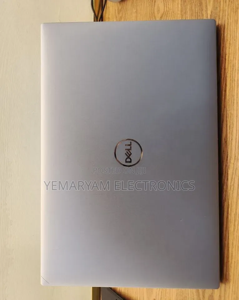 New Laptop Dell Precision 5570 16GB Intel Core i7 SSD 512GB