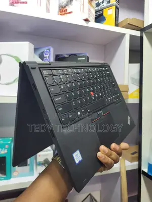 Laptop Lenovo ThinkPad X380 Yoga 16GB Intel Core i5 SSD 512GB