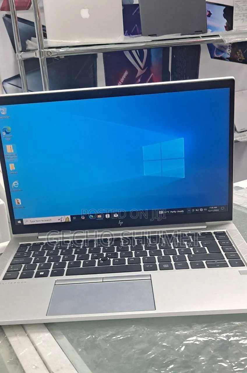 New Laptop HP EliteBook 840 G8 16GB Intel Core i7 SSD 512GB