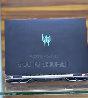 New Laptop Acer Predator Helios 300 16GB Intel Core i9 SSD 512GB