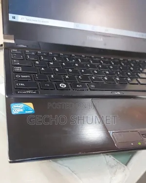 New Laptop Toshiba 8GB Intel Core i5 SSD 256GB