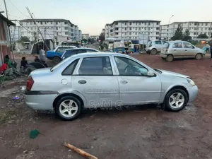 Lifan 520 2011 Silver