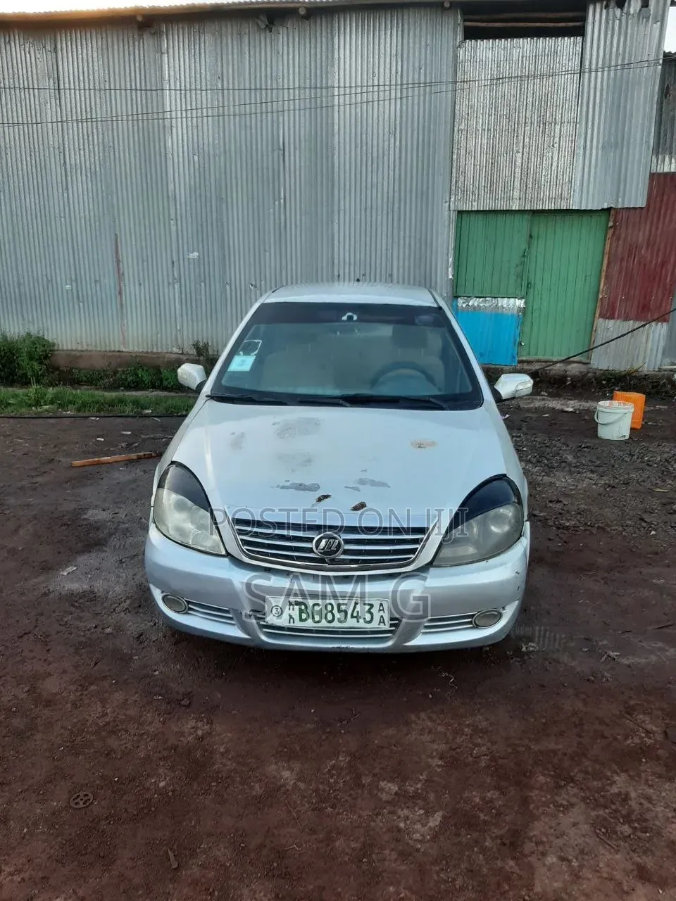 Lifan 520 2011 Silver