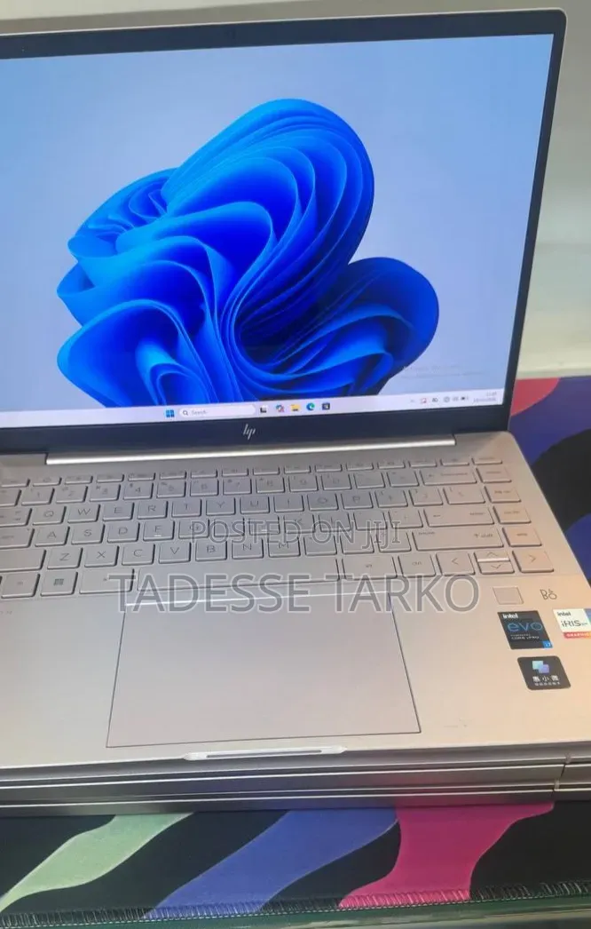 New Laptop HP Pavilion 14 16GB Intel Core i7 SSD 1T