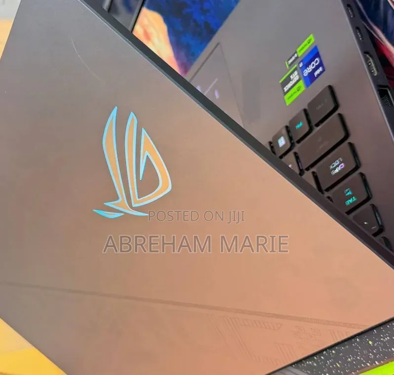New Laptop Asus ROG Strix G15 16GB Intel Core i9 SSD 1T