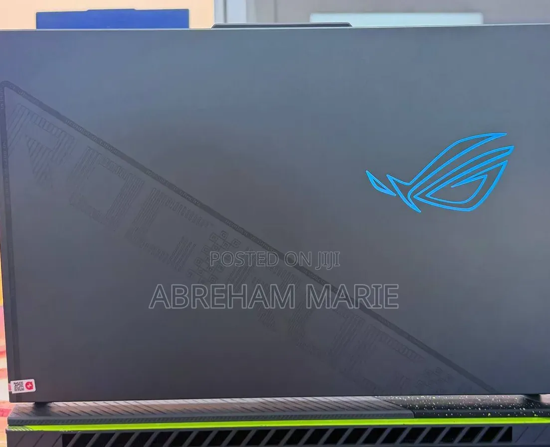 New Laptop Asus ROG Strix G15 16GB Intel Core i9 SSD 1T