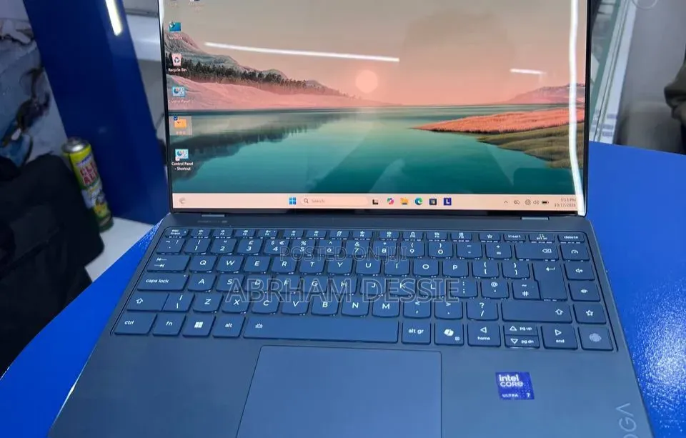 New Laptop Lenovo Yoga 9i 16GB Intel Core Ultra 7 SSD 512GB
