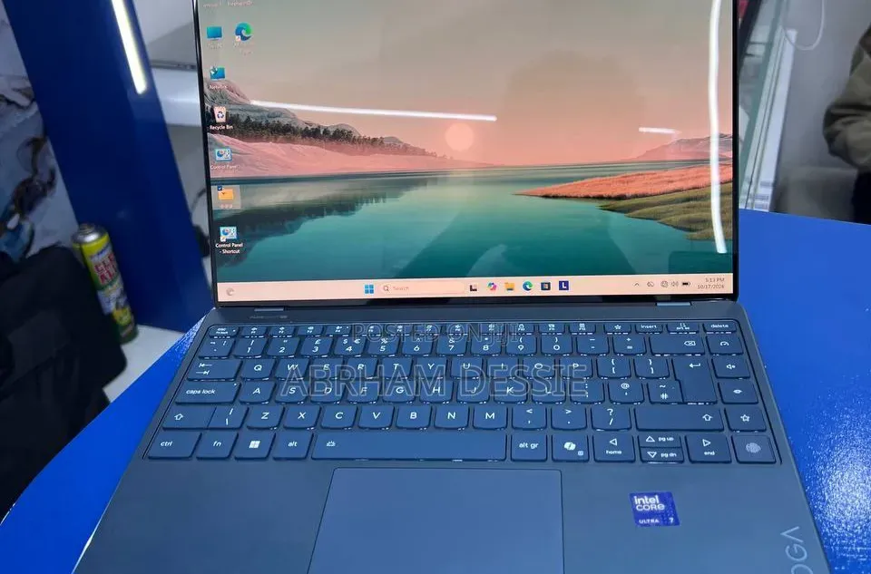 New Laptop Lenovo Yoga 9i 16GB Intel Core Ultra 7 SSD 512GB