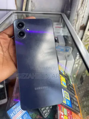 Samsung Galaxy A06 64 GB Black
