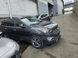 Hyundai Santa Fe 2016 Gray