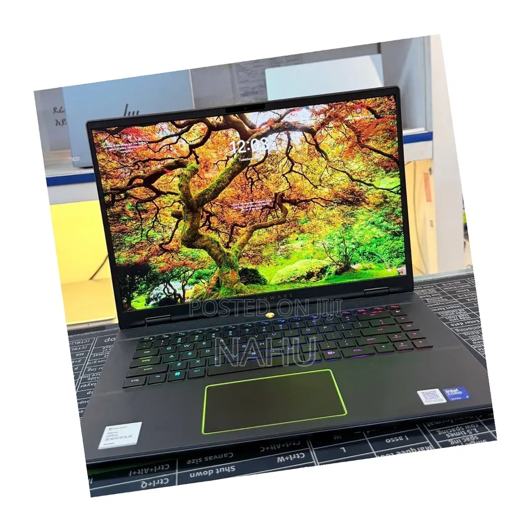 New Laptop Alienware M15 r3 16GB Intel Core Ultra 9 SSD 1T