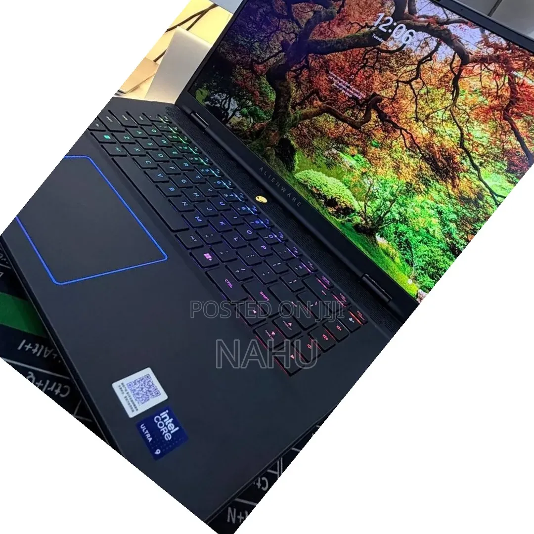 New Laptop Alienware M15 r3 16GB Intel Core Ultra 9 SSD 1T