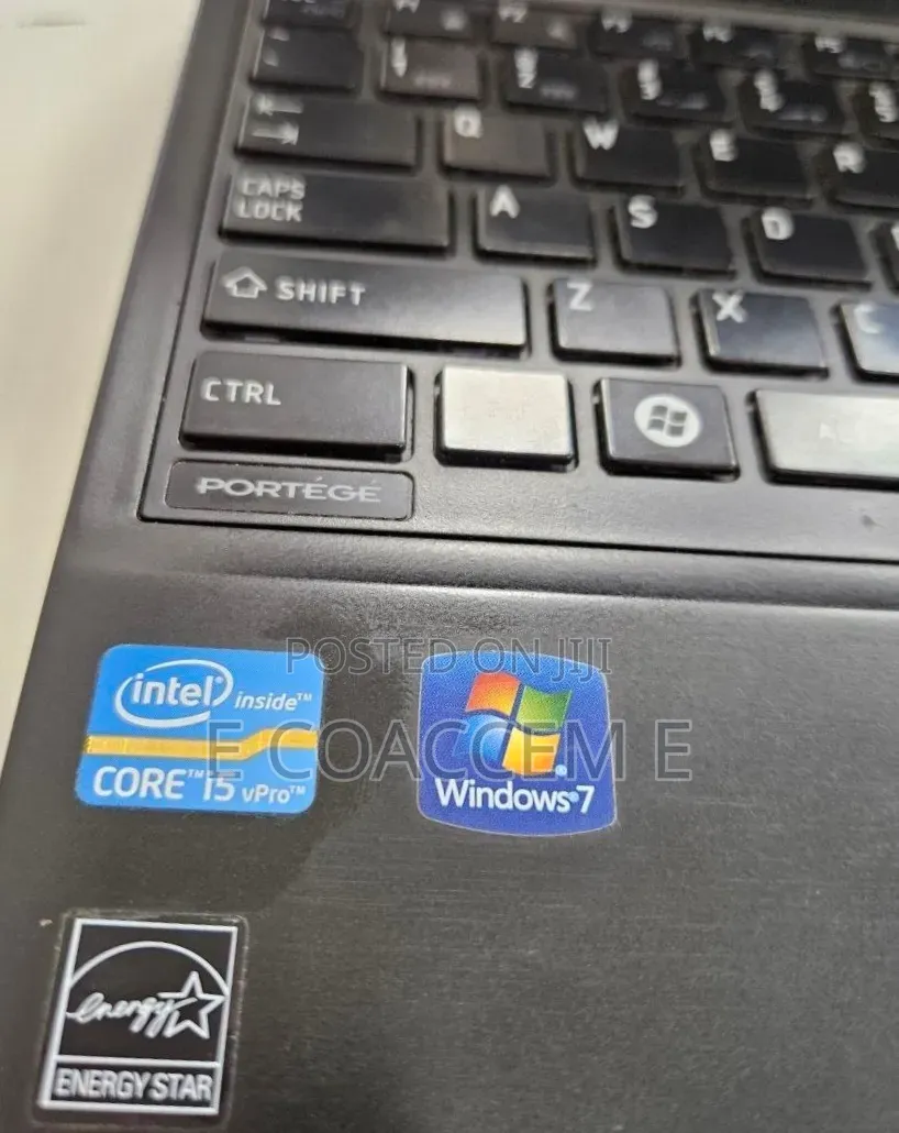 Laptop Toshiba A30 6GB Intel Core i5 HDD 750GB