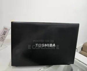 Laptop Toshiba A30 6GB Intel Core i5 HDD 750GB