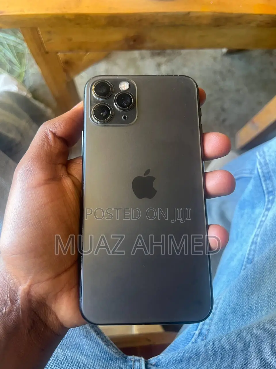 New Apple iPhone 11 Pro 256 GB Black