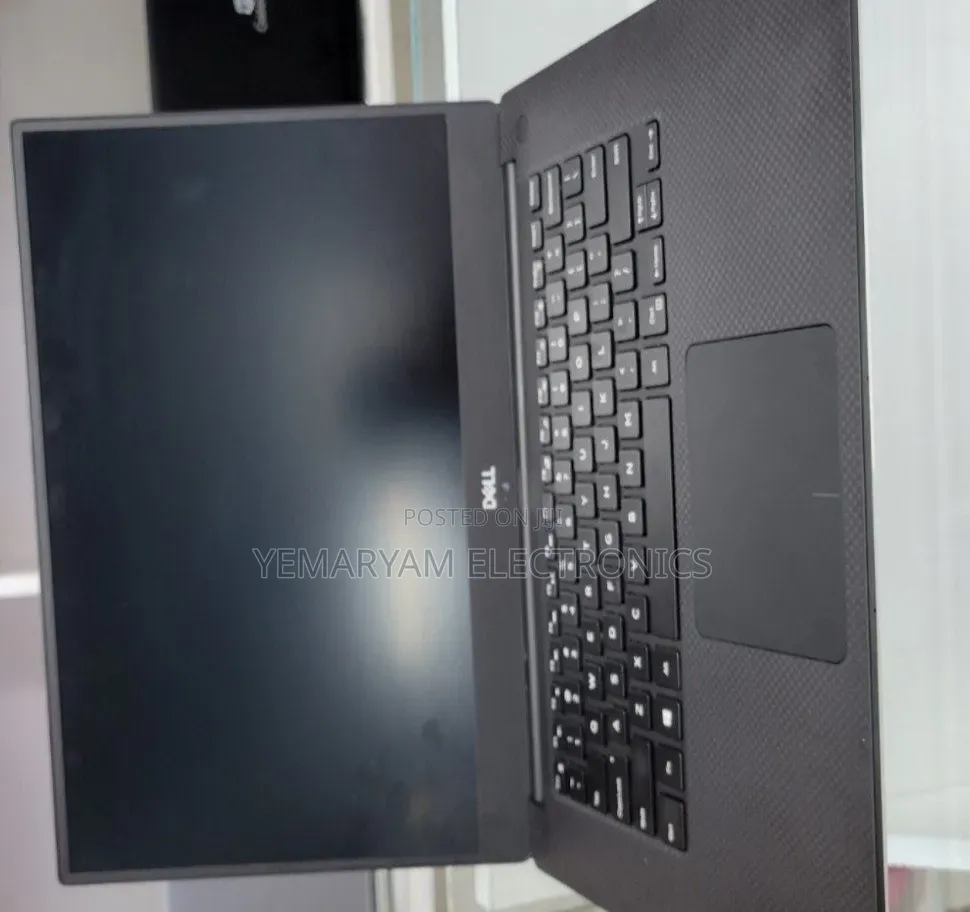 New Laptop Dell Precision 5530 16GB Intel Core i7 SSD 512GB
