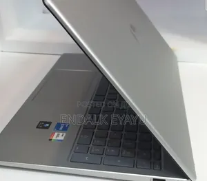 New Laptop HP 16GB Intel Core i5 SSD 1T