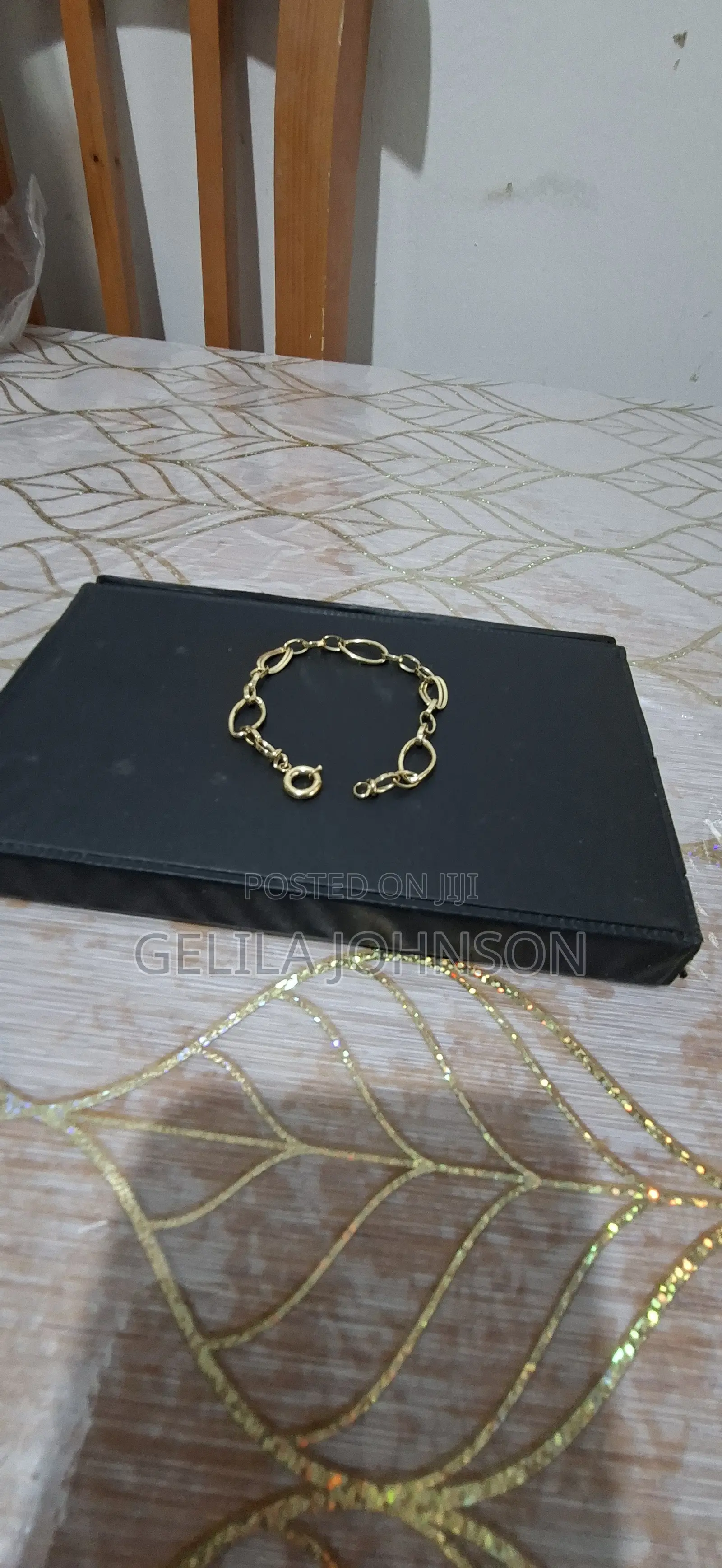 18 Karat 4 Gram GOLD BRACLET DUBAI