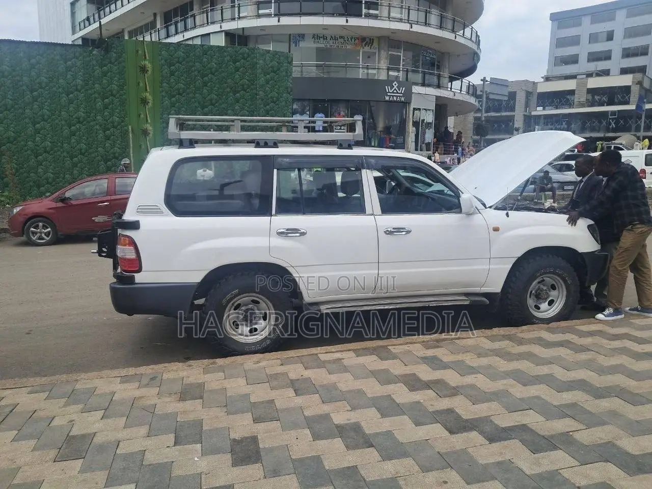 Toyota Land Cruiser 2008 White