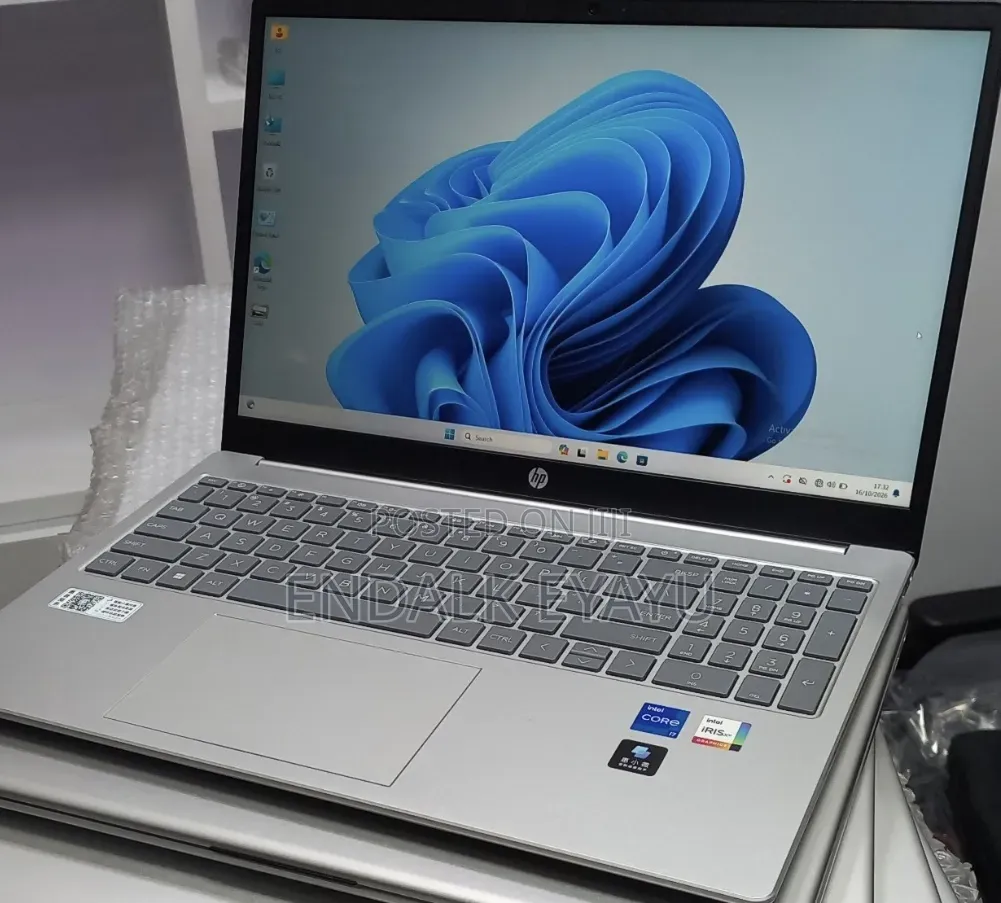 New Laptop HP Stream Notebook 16GB Intel Core i7 SSD 1T