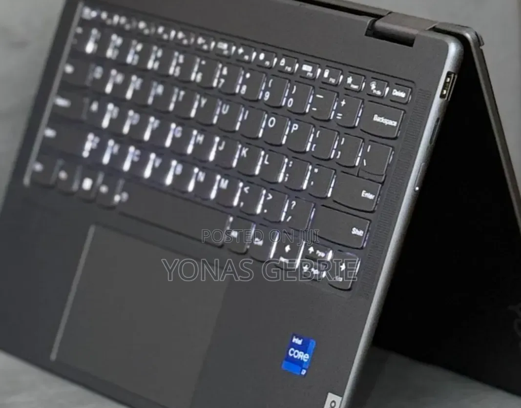 New Laptop Lenovo 16GB Intel Core Ultra 7 SSD 512GB