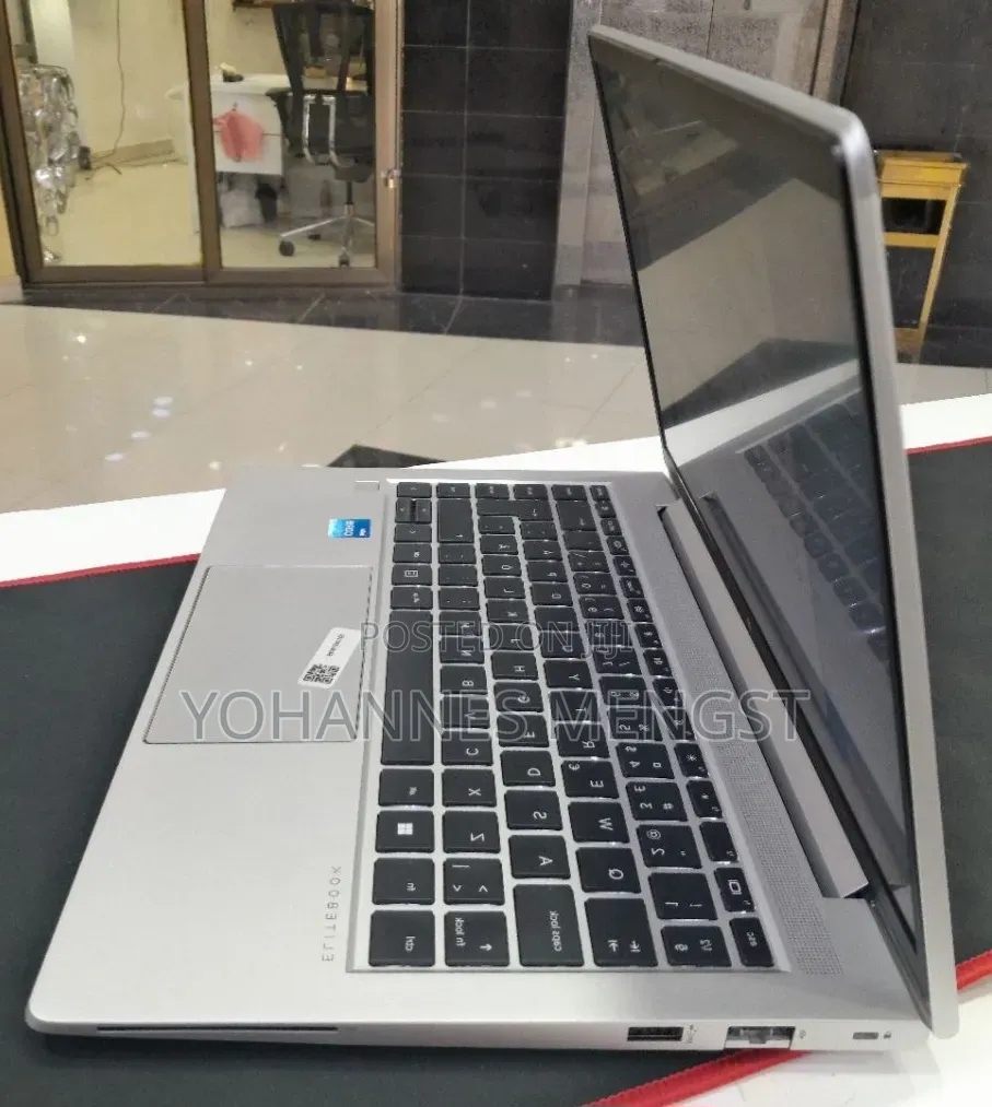 New Laptop HP EliteBook 640 G9 16GB Intel Core i5 SSD 512GB