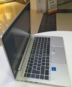 New Laptop HP EliteBook 640 G9 16GB Intel Core i5 SSD 512GB