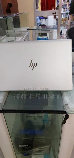 New Laptop HP Chromebook 13 16GB Intel Core i7 SSD 512GB