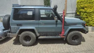 Toyota Land Cruiser 1999