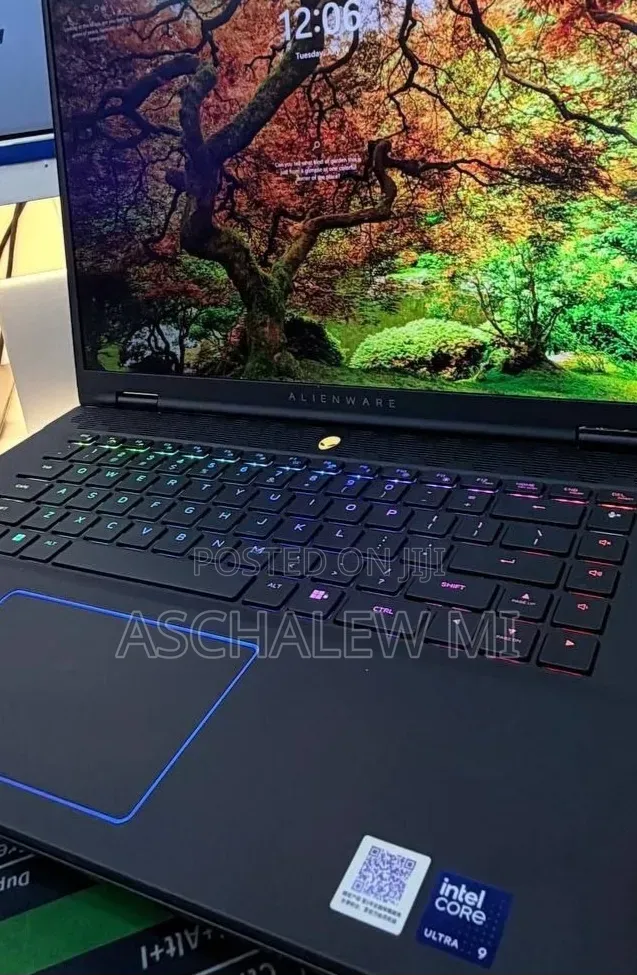 New Laptop Alienware M15 r3 16GB Intel Core Ultra 9 SSD 1T