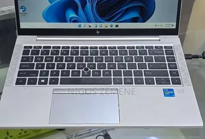 New Laptop HP EliteBook 840 G8 16GB Intel Core i5 SSD 512GB