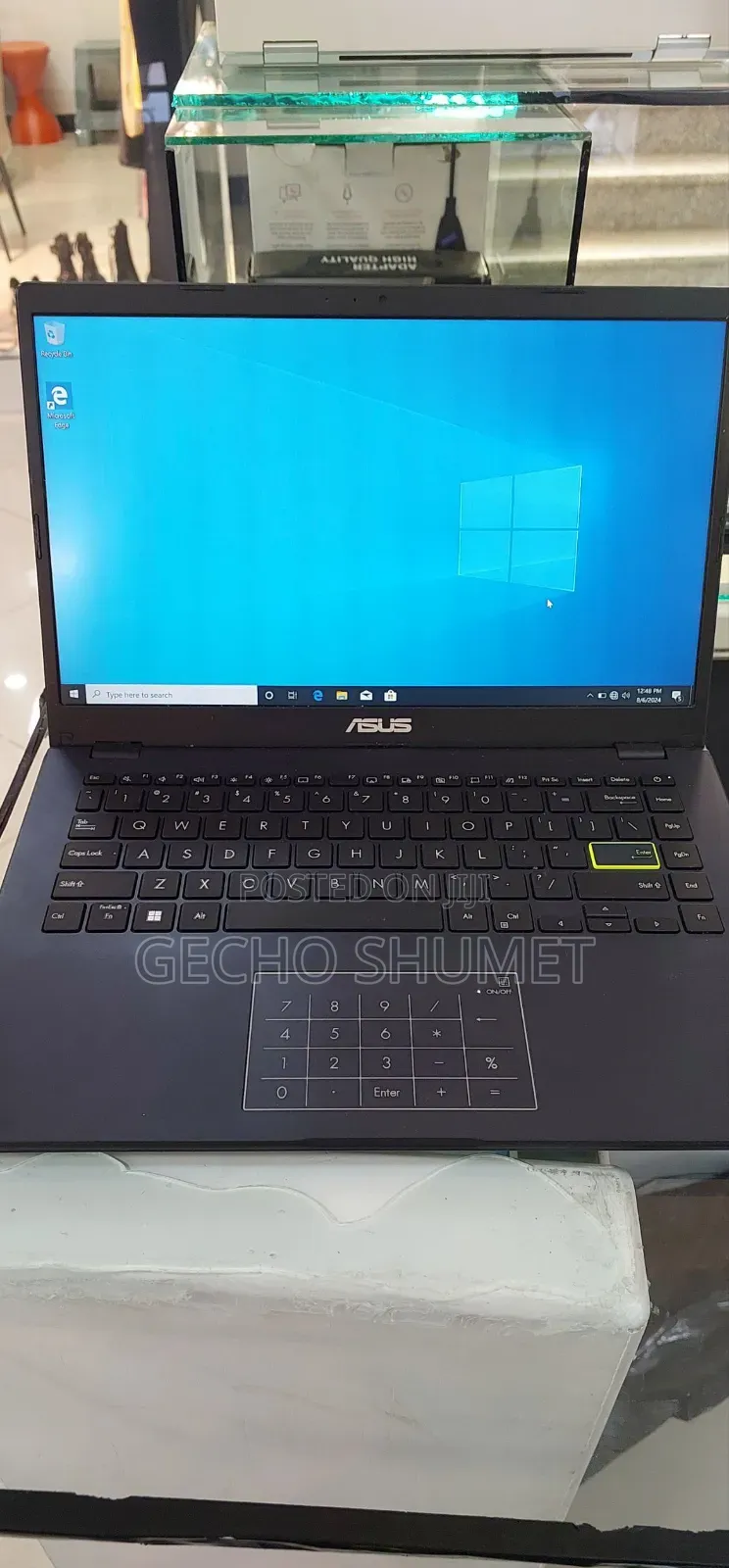 New Laptop Asus Vivobook 14 4GB SSD 128GB