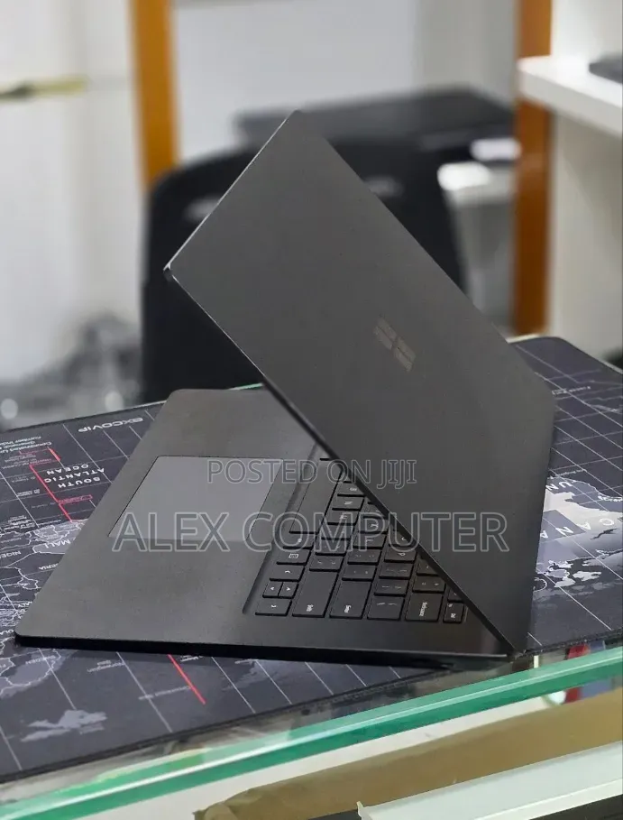 New Laptop Microsoft Surface Laptop 3 32GB Intel Core i7 SSD 1T