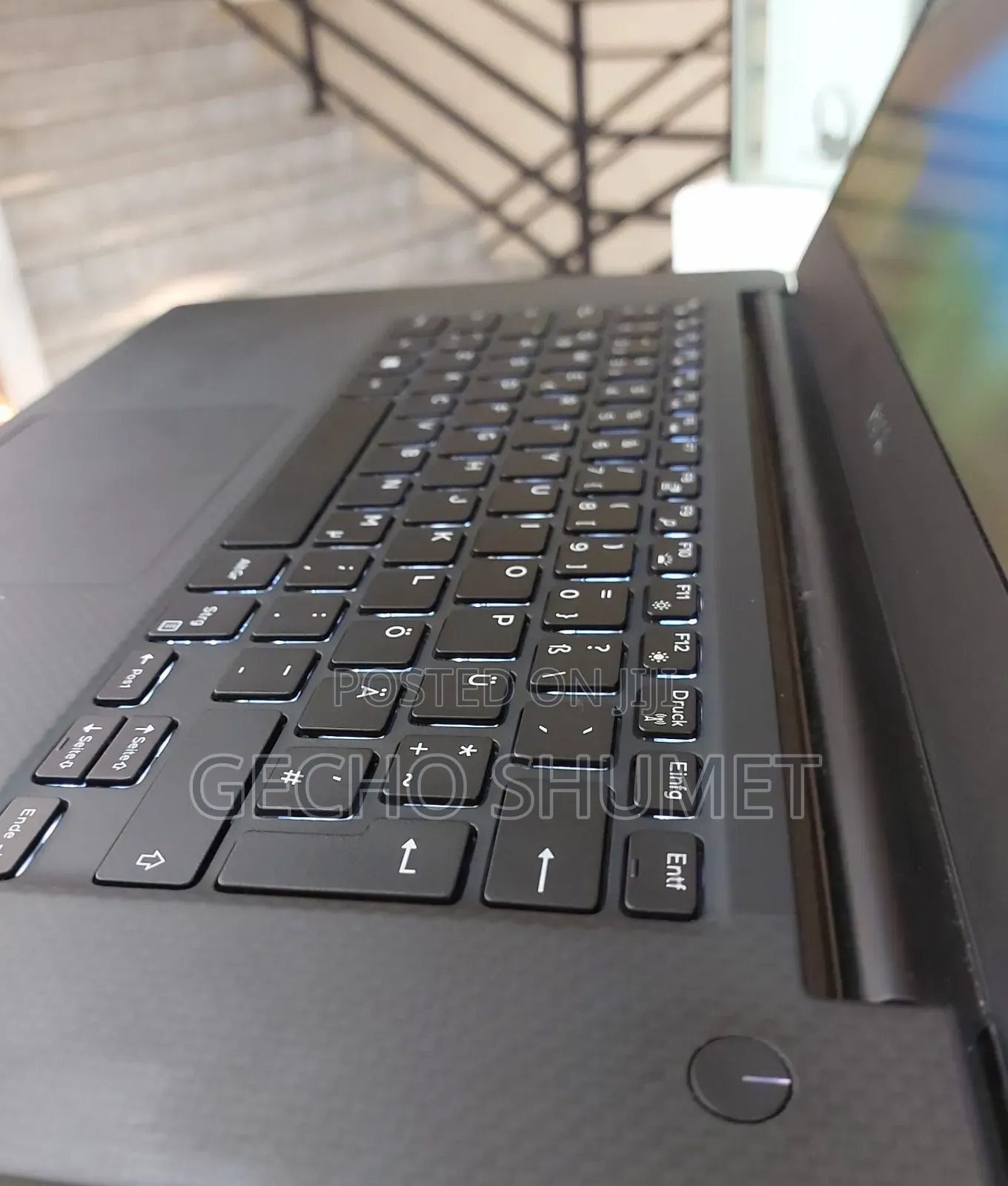 New Laptop Dell 16GB Intel Core i7 SSD 512GB