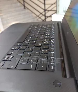 New Laptop Dell 16GB Intel Core i7 SSD 512GB