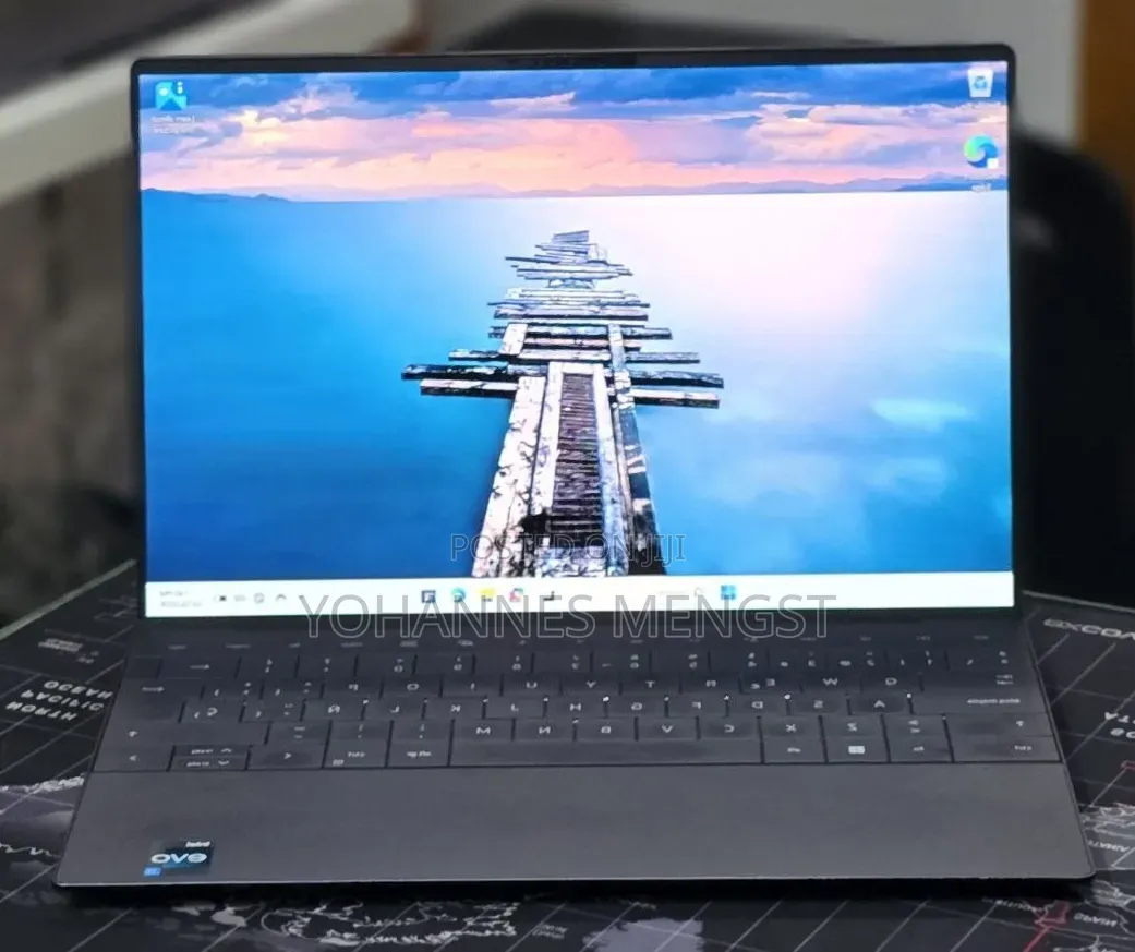 New Laptop Dell XPS 13 16GB Intel Core i7 SSD 512GB
