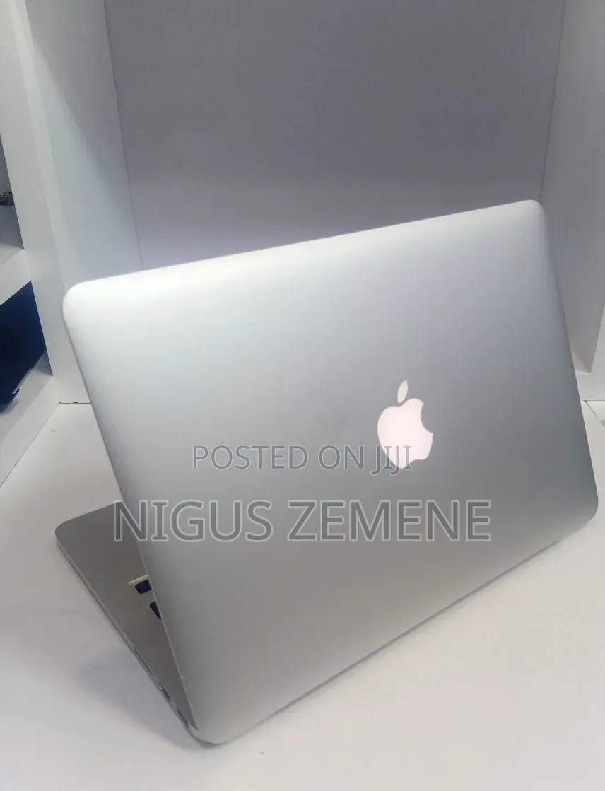 Laptop Apple MacBook 2013 8GB Intel Core i5 SSD 256GB
