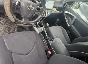 Toyota RAV4 2011 Black