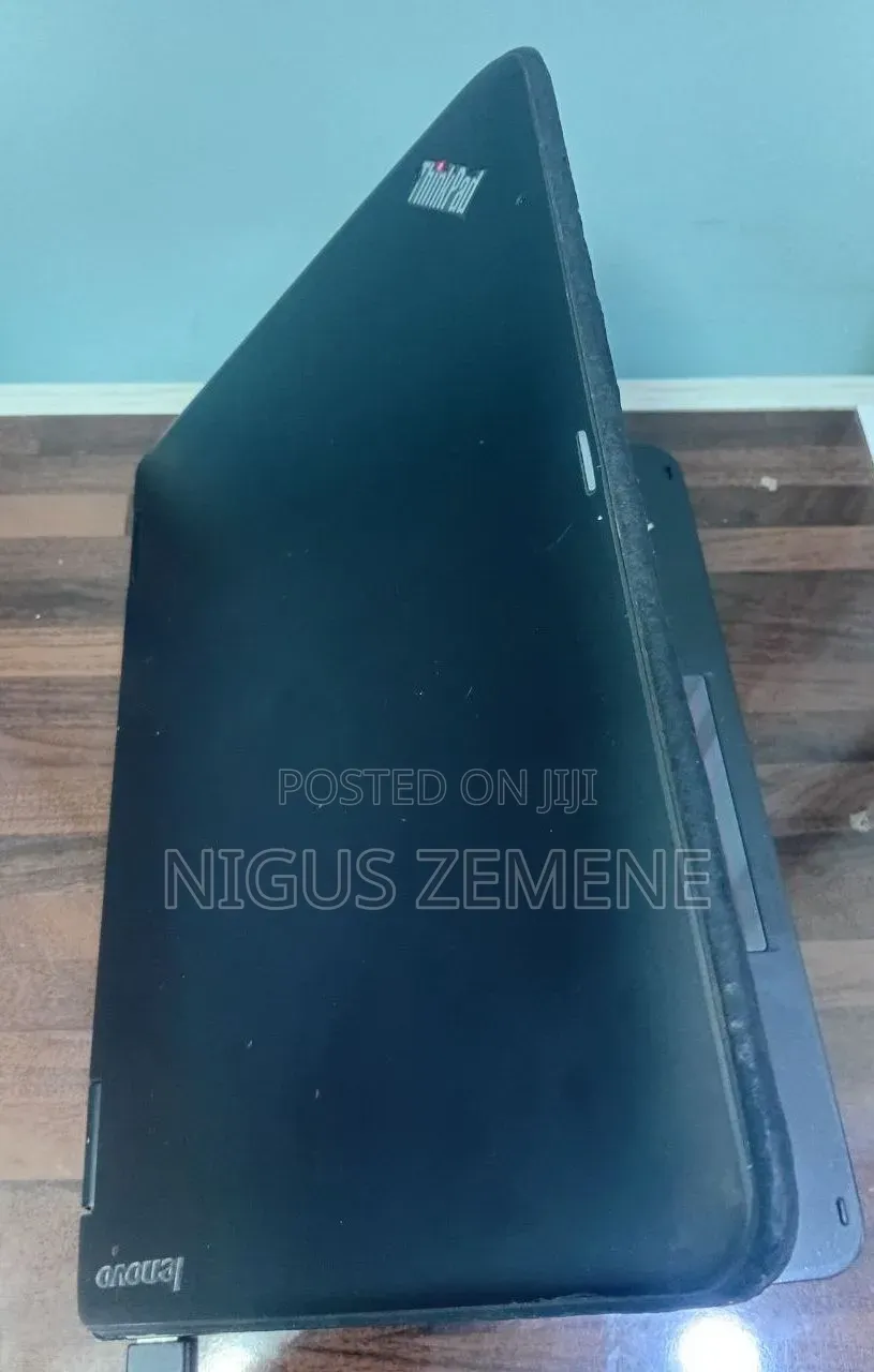 Laptop Lenovo Yoga 11e 4GB Intel Core 2 Duo HDD 500GB