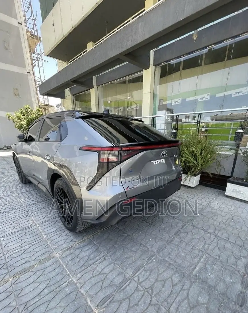 Toyota bZ4X 2022 Gray