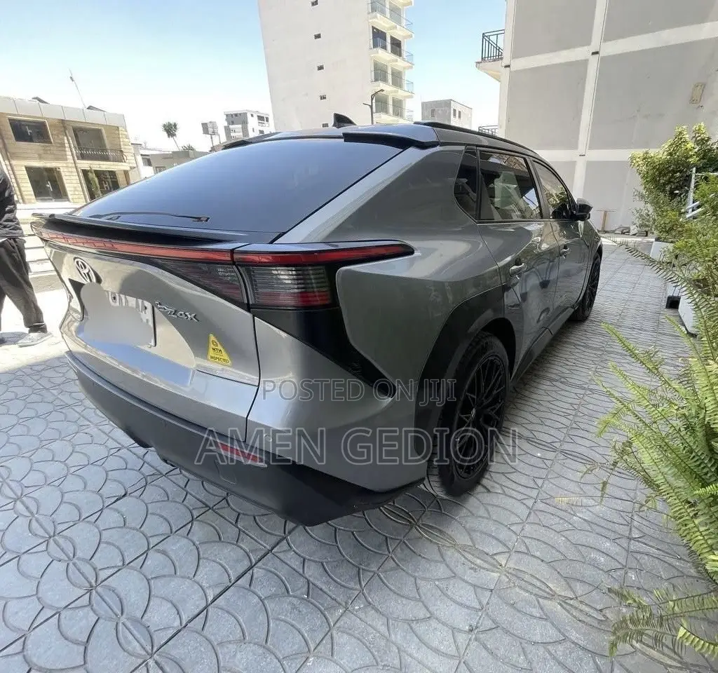 Toyota bZ4X 2022 Gray