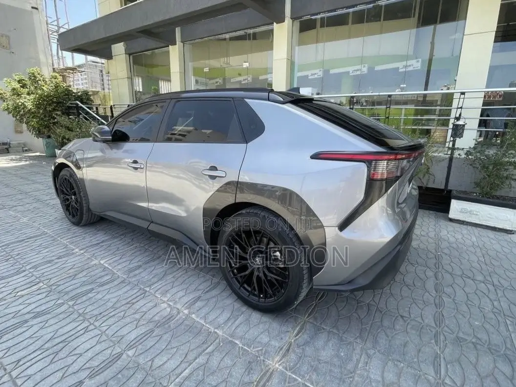 Toyota bZ4X 2022 Gray