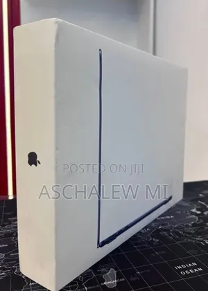 New Laptop Apple MacBook Air 2026 M5 16GB Apple M5 SSD 512GB