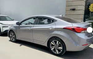 Hyundai Avante 2014 Silver
