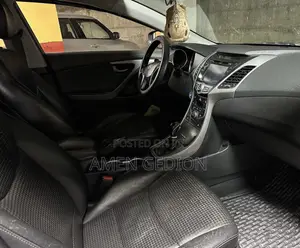 Hyundai Avante 2014 Silver